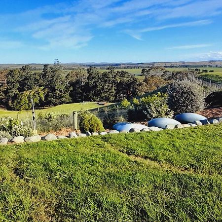 Hill Top Retreat Lower Dashwood Extérieur photo
