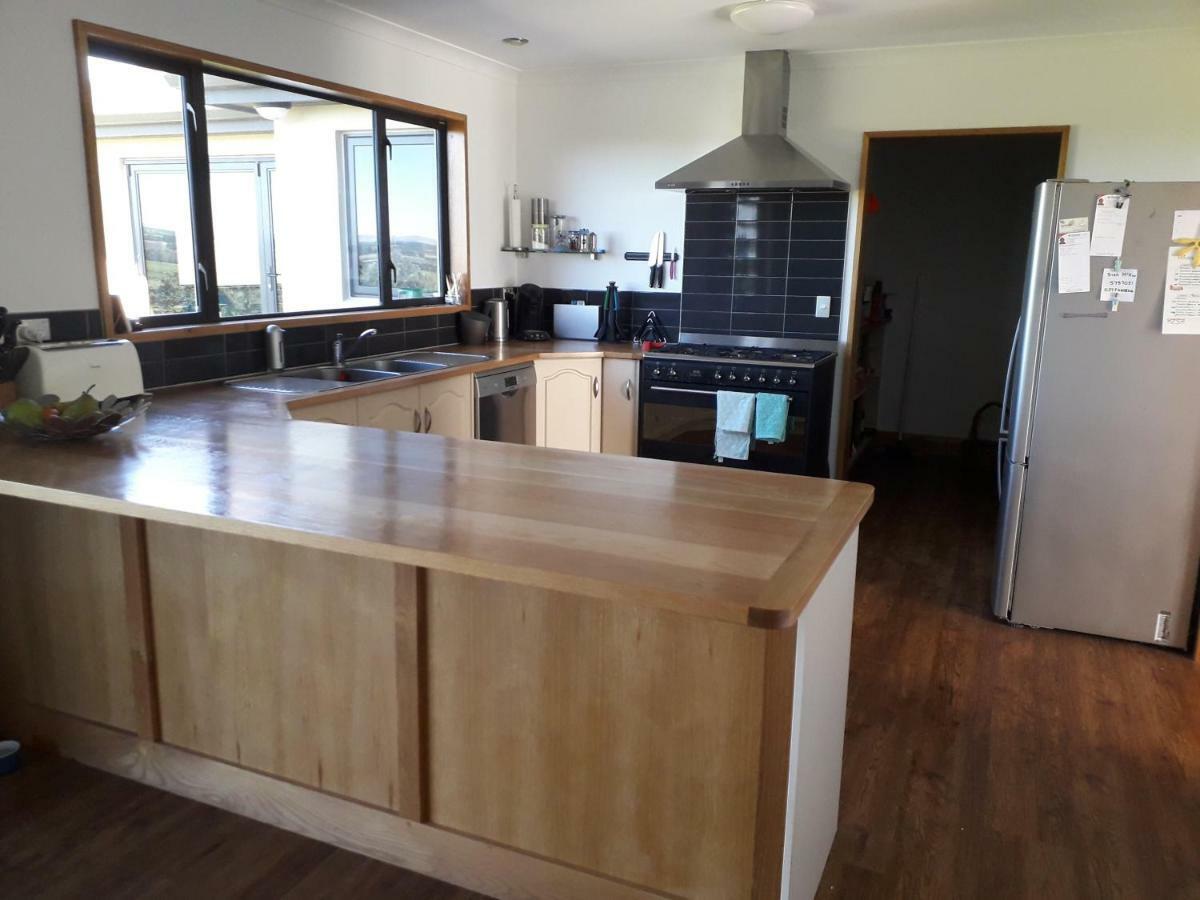 Hill Top Retreat Lower Dashwood Extérieur photo